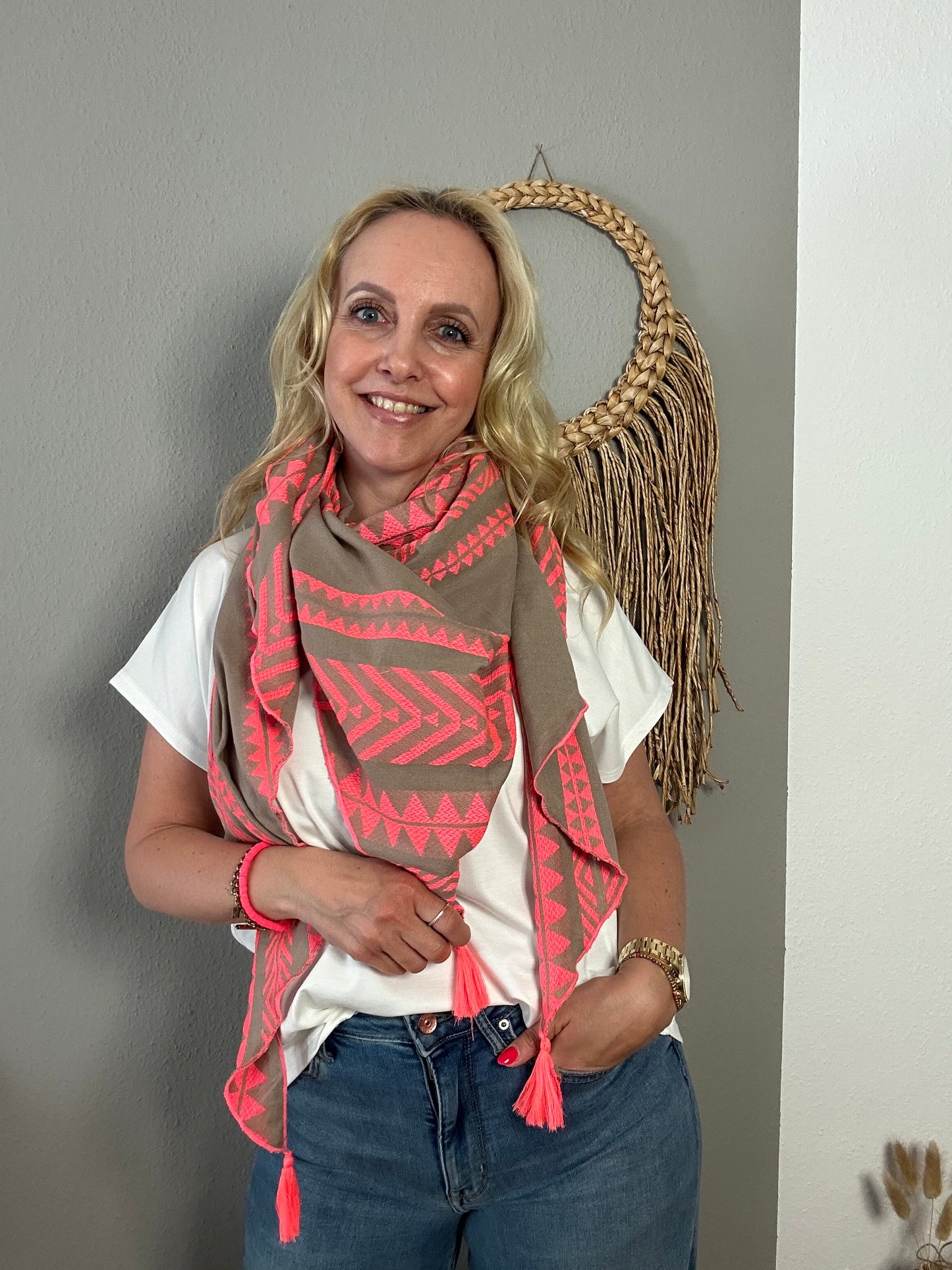 Dreieckstuch "BOHO ELEGANCE" in taupe mit neonkorall