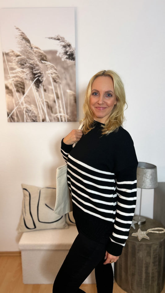 Dünner Strickpulli "NOIR"